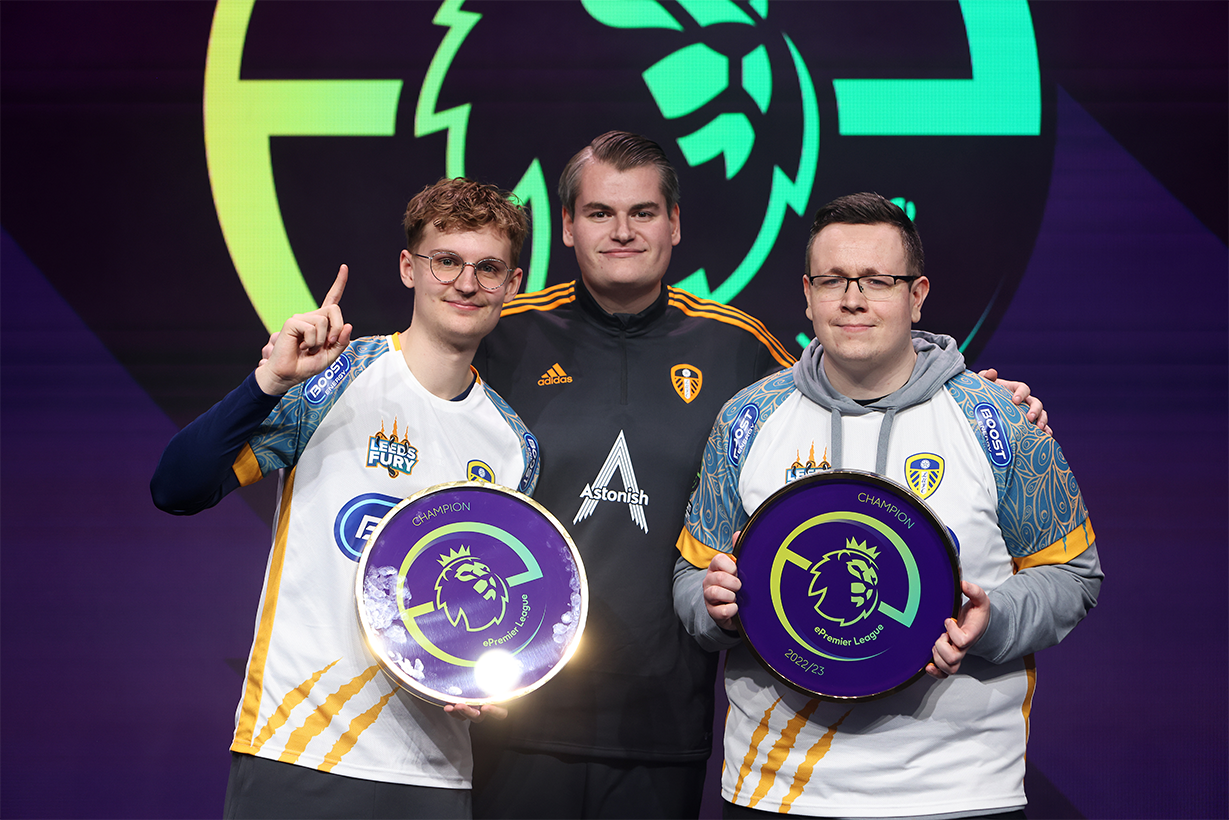Team Gullit (TG.NIP) player Olle Arbin won the ePremier League, together with Tom Stokes and coach Jelte Golbach.